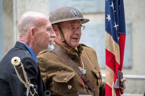 A picture of a veteran wearing a World War 1 uniform